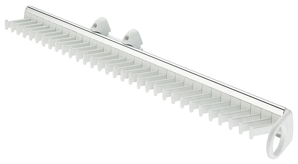 Erbjudande Häfele Krawattenhalter ausziehbar für bis zu 32 Krawatten, transparent / aluminium glänzend
