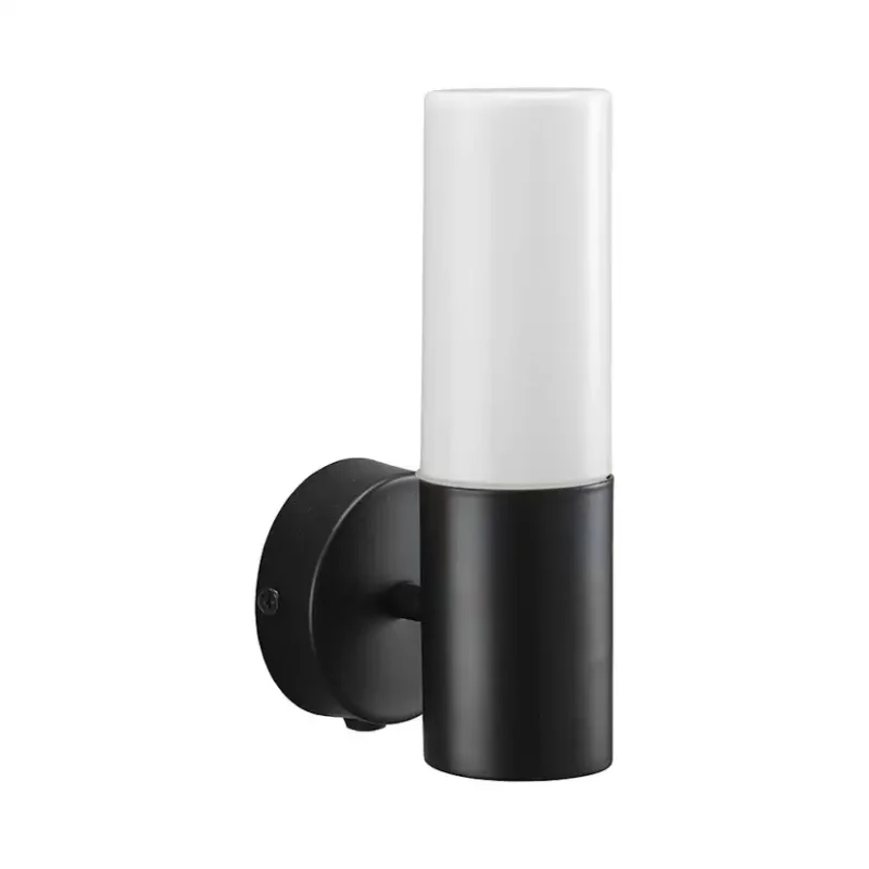 Vägglampa PR Home Beta Beställ idag